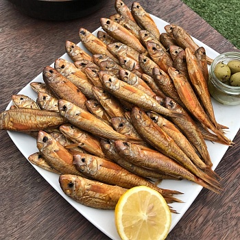 Барабуля горячего копчения  вес 2кг. коробка